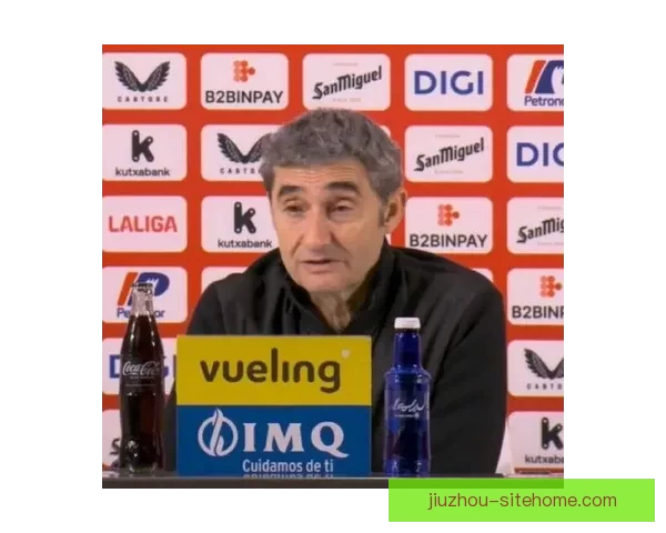 巴尔韦德妻子怒斥巴萨红牌改判：这不是红牌，球场应该关门了